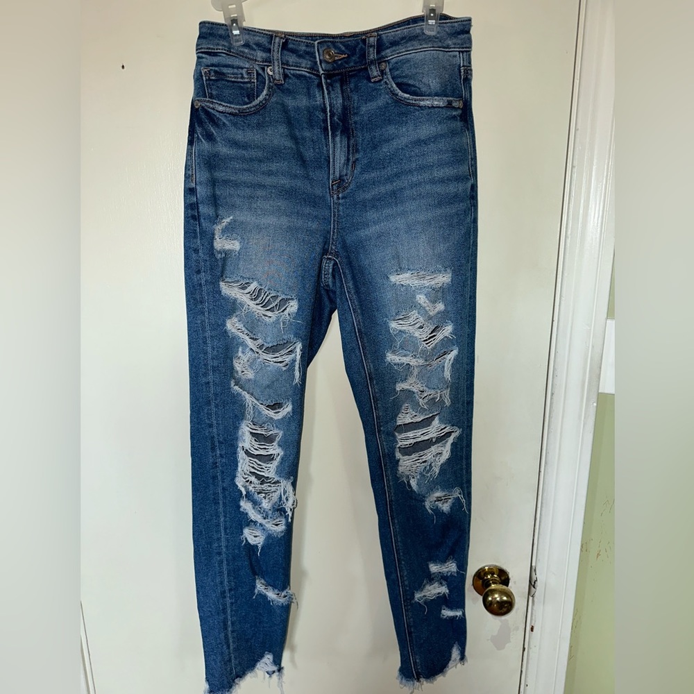 American Eagle Mom Jeans